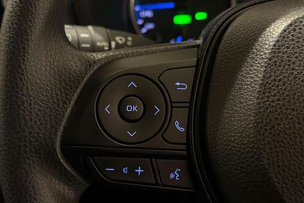 2020 Toyota RAV4 GX AXAH54R