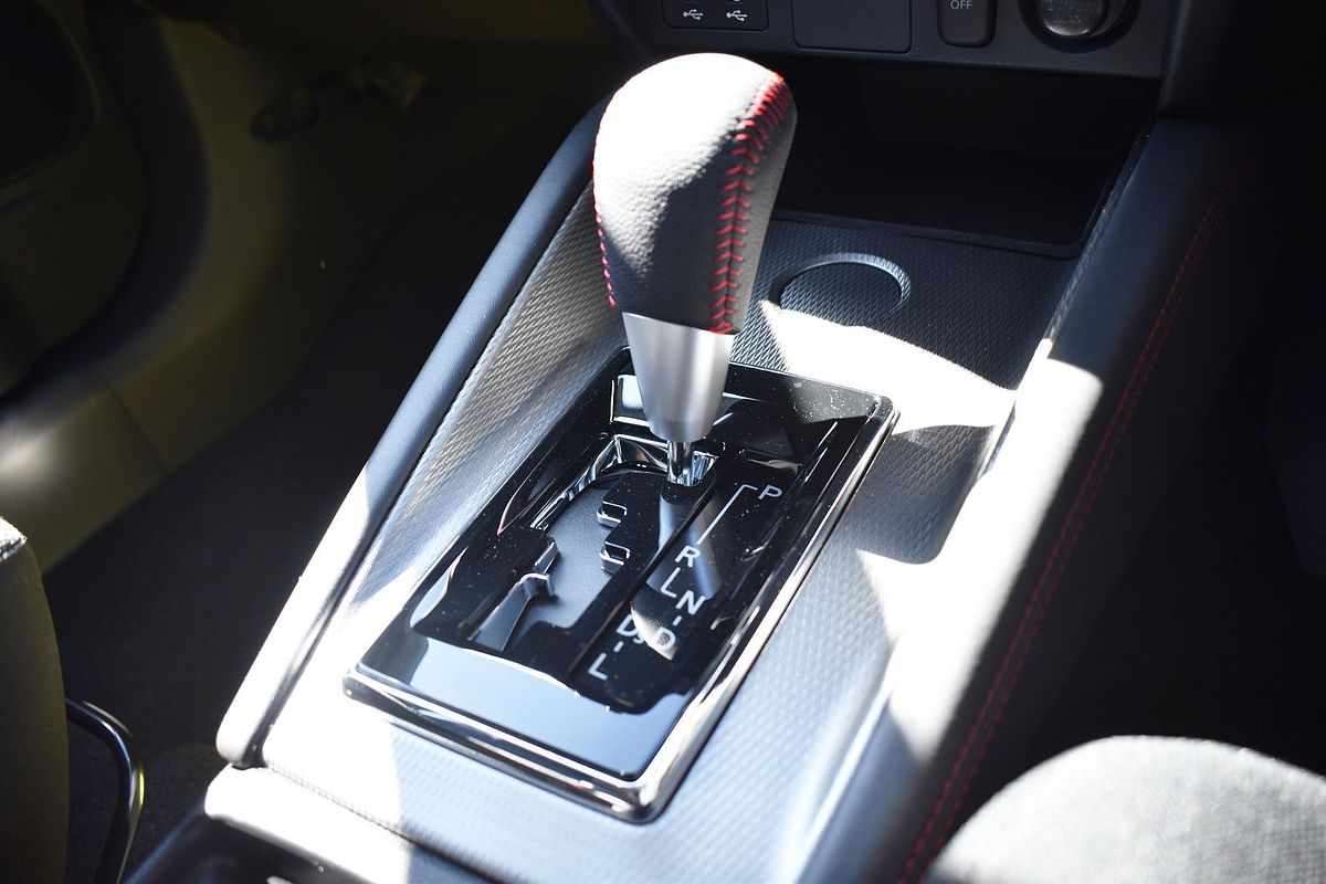 2025 Mitsubishi ASX MR XD