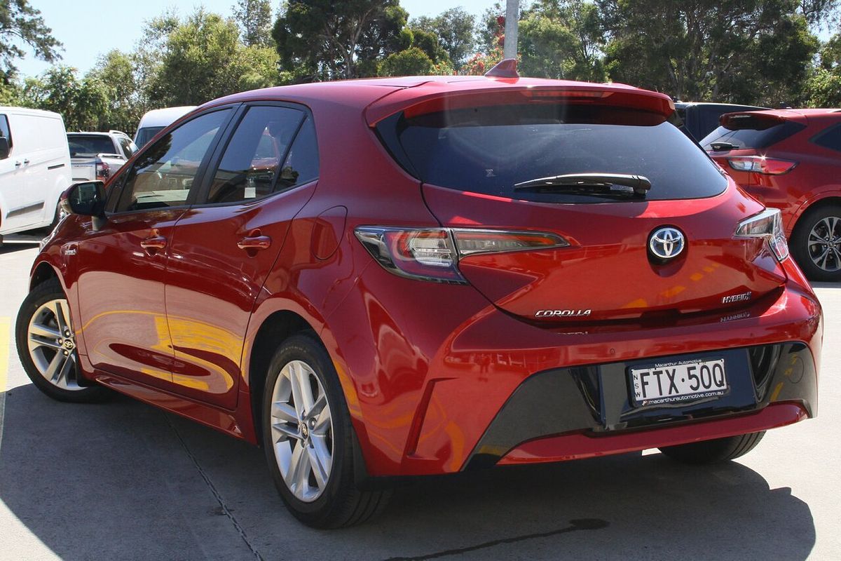 2020 Toyota Corolla SX Hybrid ZWE211R