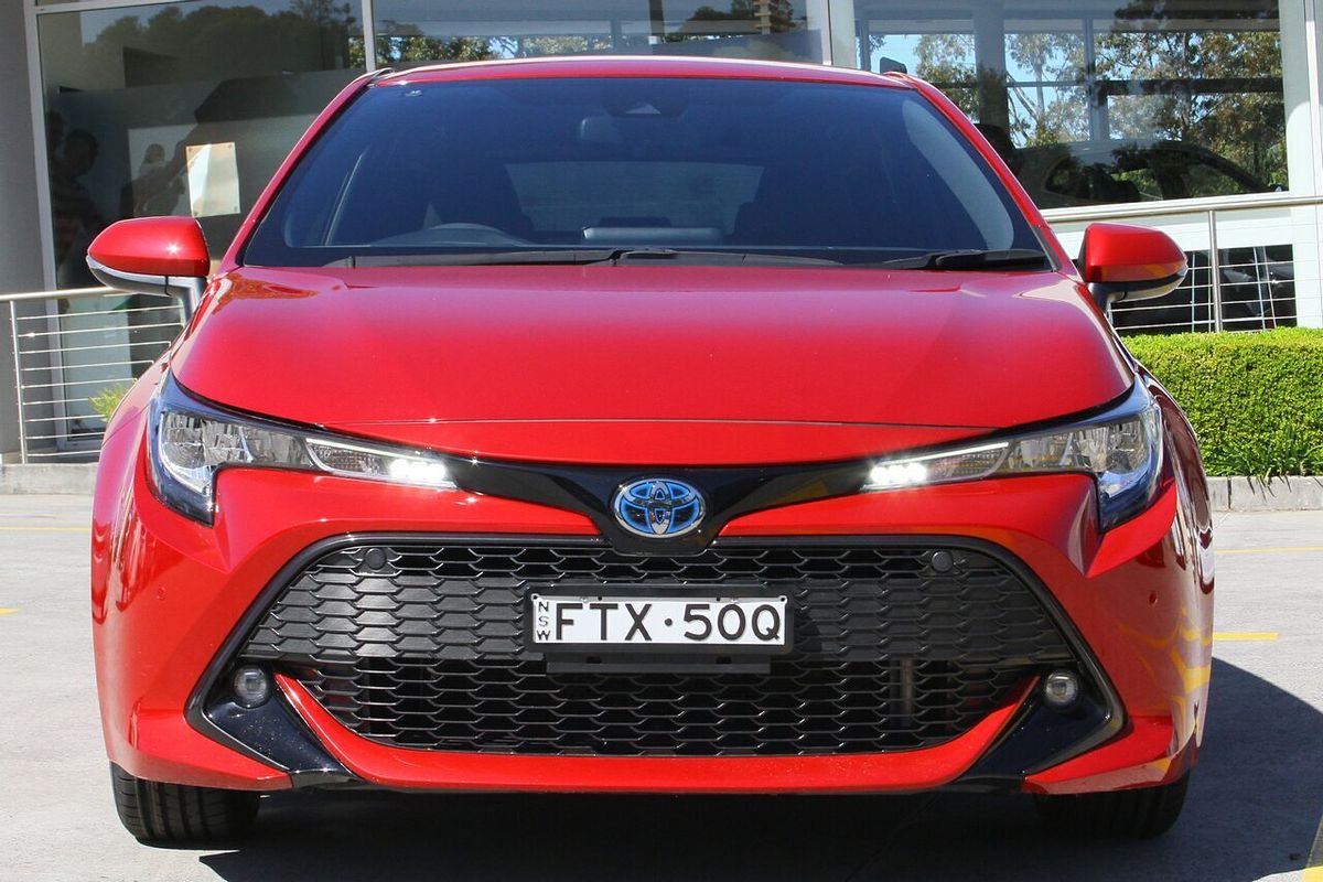 2020 Toyota Corolla SX Hybrid ZWE211R