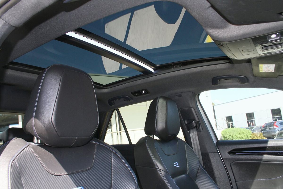2023 Volkswagen T-Roc R D11