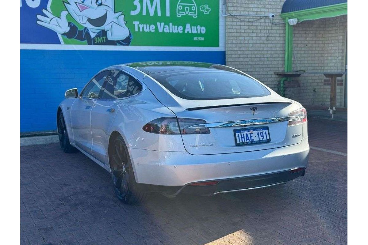 2015 Tesla Model S P85D