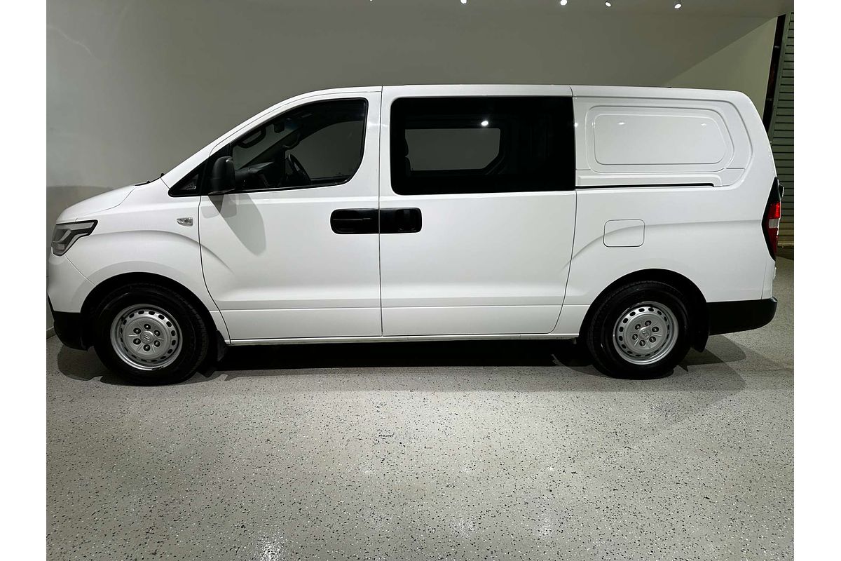 2019 Hyundai iLoad  TQ4