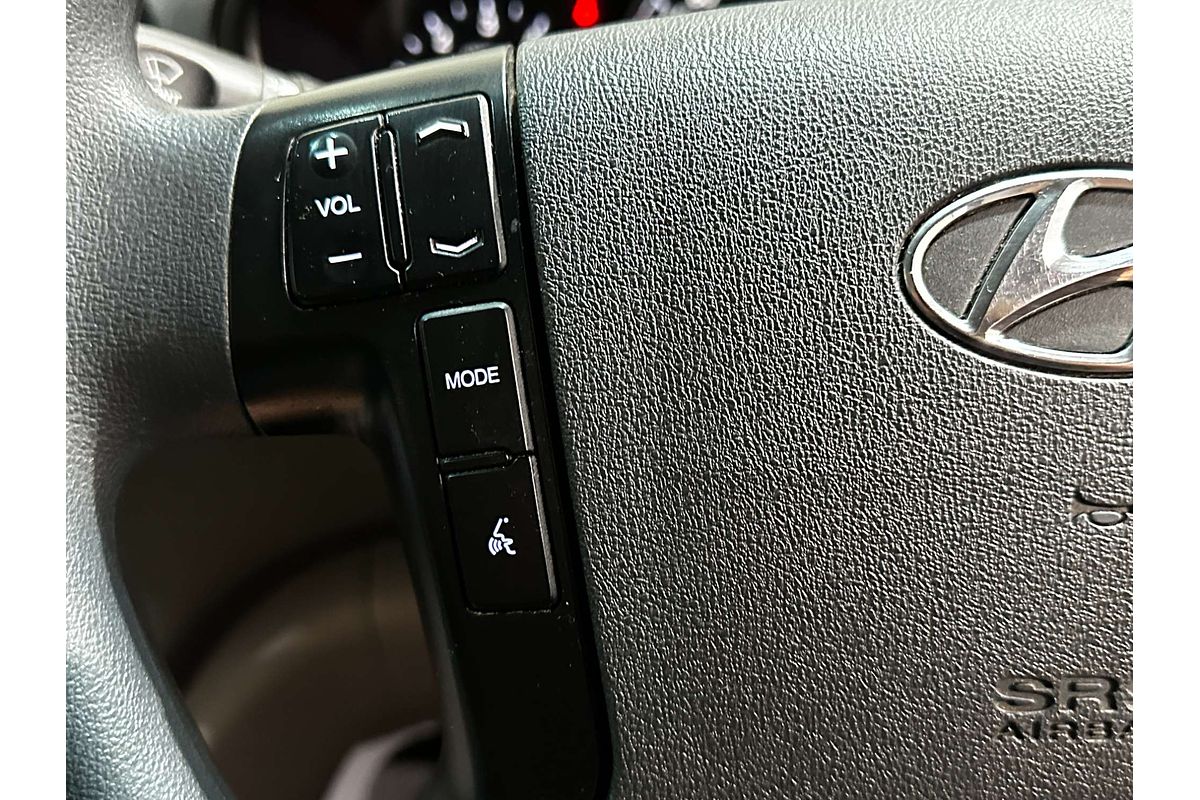 2019 Hyundai iLoad  TQ4