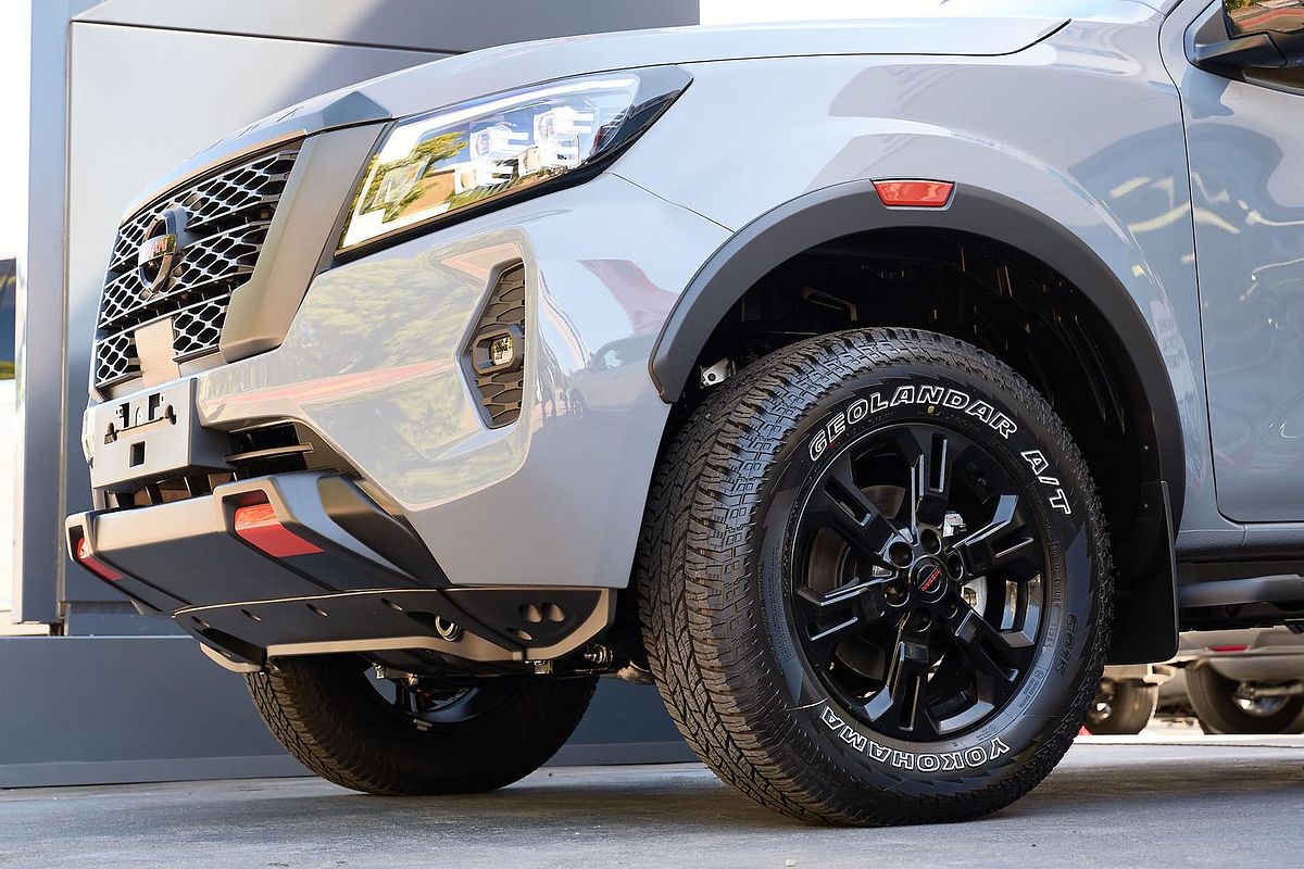 2025 Nissan Navara PRO-4X D23 4X4