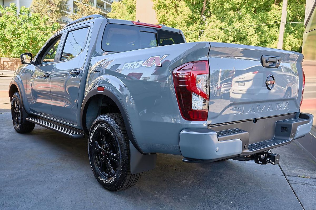 2025 Nissan Navara PRO-4X D23 4X4