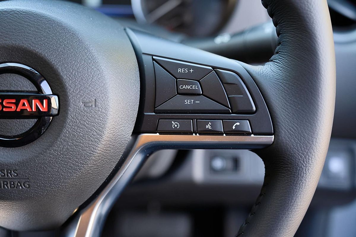 2025 Nissan Navara PRO-4X D23 4X4