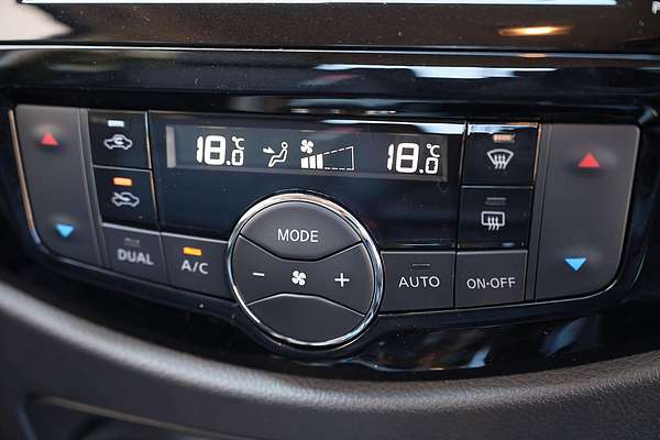 2025 Nissan Navara PRO-4X D23 4X4