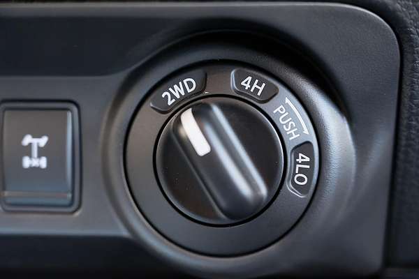 2025 Nissan Navara PRO-4X D23 4X4