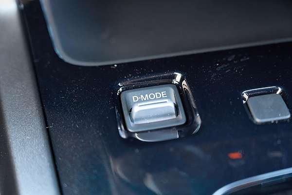 2025 Nissan Navara PRO-4X D23 4X4