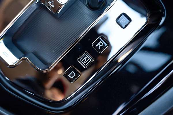 2025 Nissan Navara PRO-4X D23 4X4