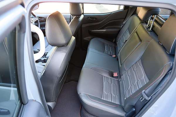 2025 Nissan Navara PRO-4X D23 4X4