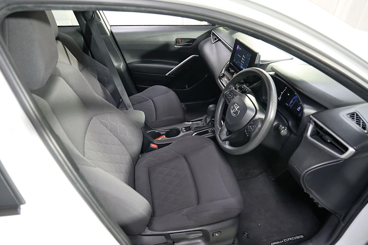 2023 Toyota Corolla Cross GX MXGA10R