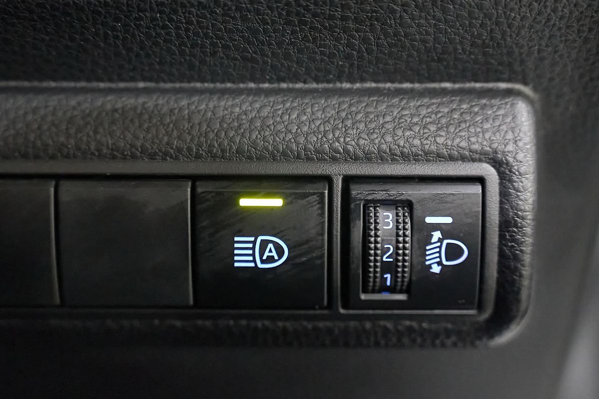 2022 Toyota Corolla Ascent Sport Hybrid ZWE211R