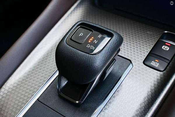 2025 Nissan QASHQAI Ti J12