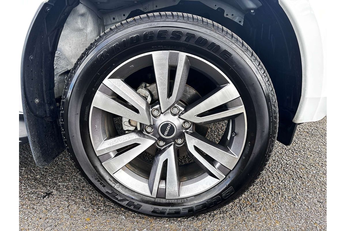 2024 Isuzu MU-X LS-T