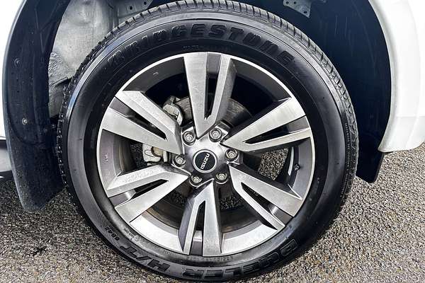 2024 Isuzu MU-X LS-T