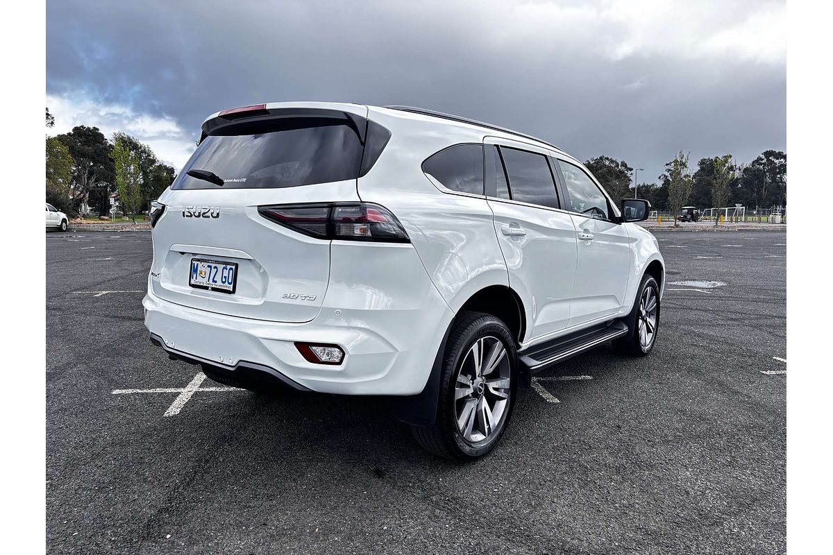 2024 Isuzu MU-X LS-T