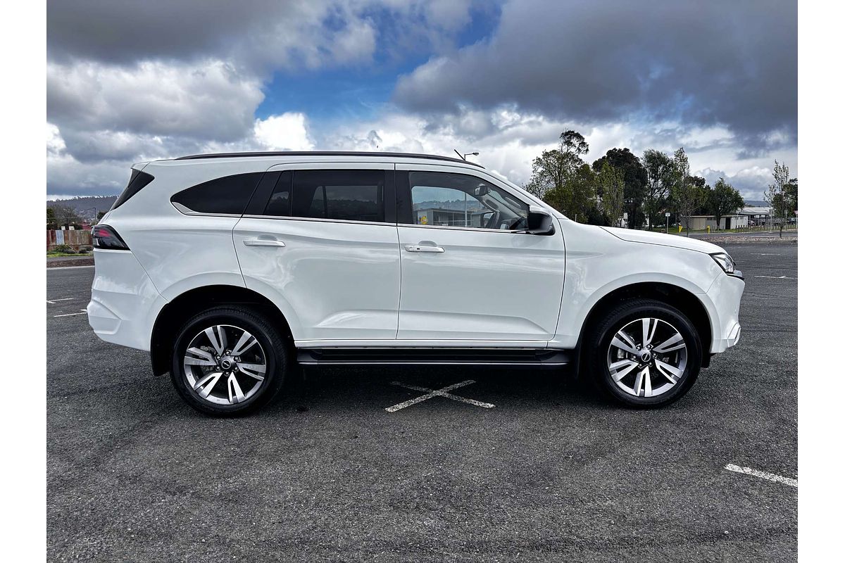 2024 Isuzu MU-X LS-T