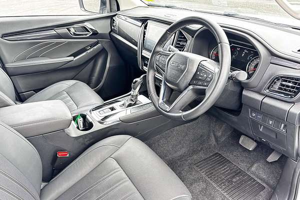 2024 Isuzu MU-X LS-T