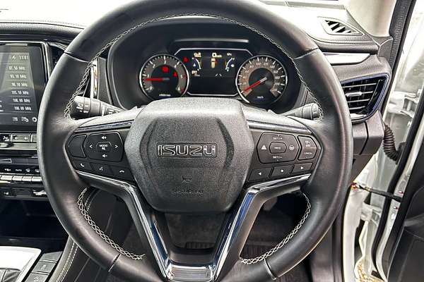 2024 Isuzu MU-X LS-T