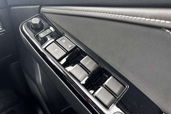 2024 Isuzu MU-X LS-T