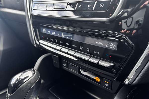 2024 Isuzu MU-X LS-T