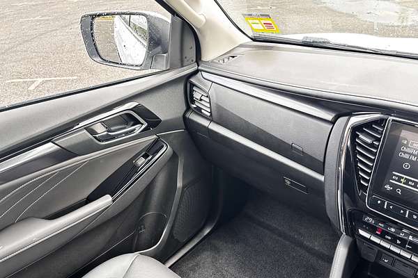 2024 Isuzu MU-X LS-T