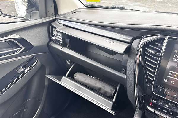 2024 Isuzu MU-X LS-T