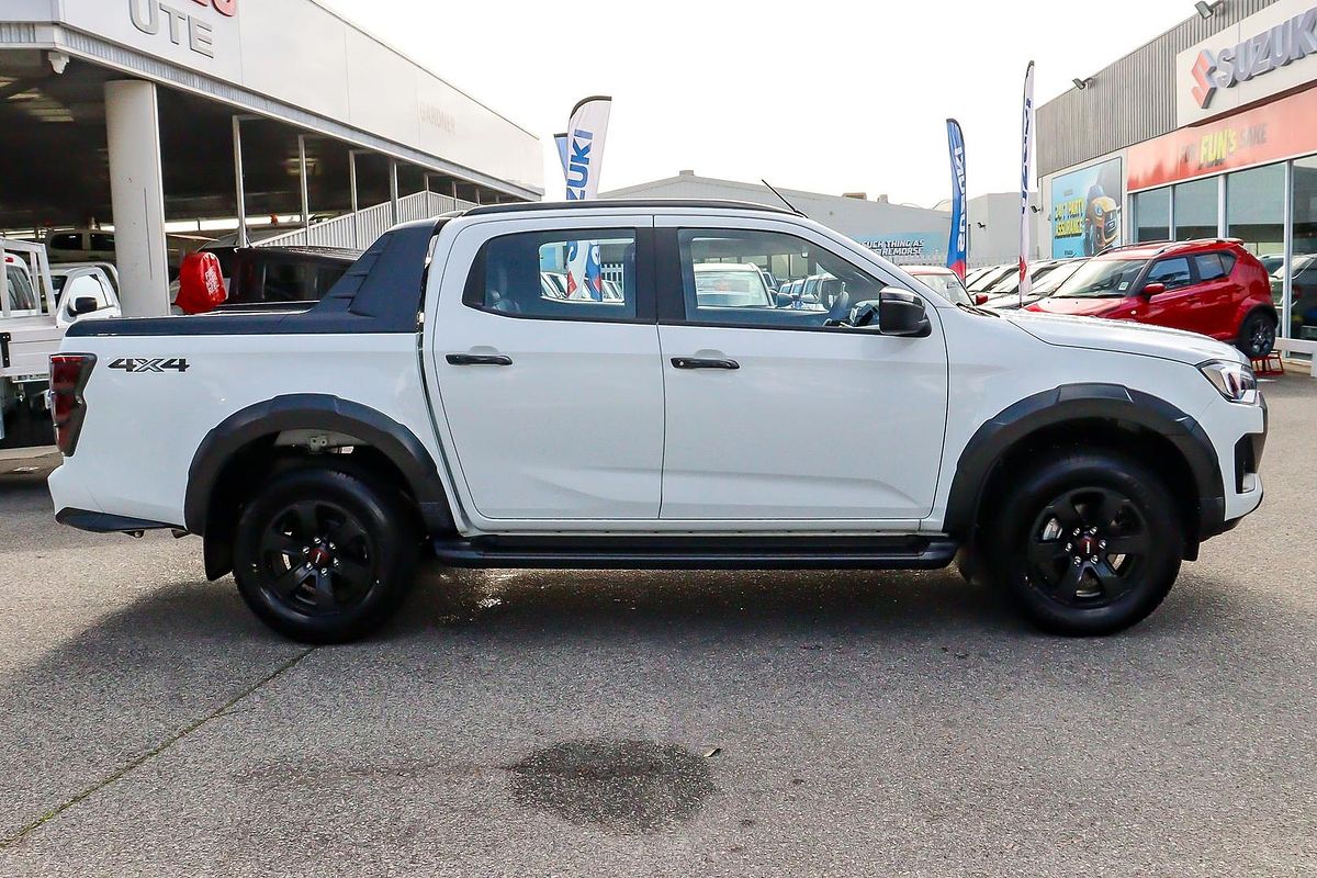 2025 Isuzu D-MAX X-TERRAIN 4X4