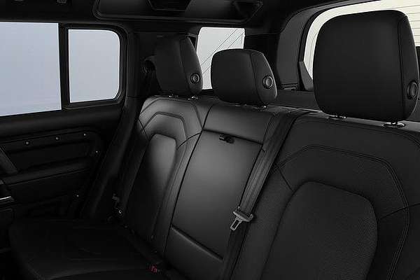 2025 Land Rover Defender 110 P400 X-Dynamic HSE L663