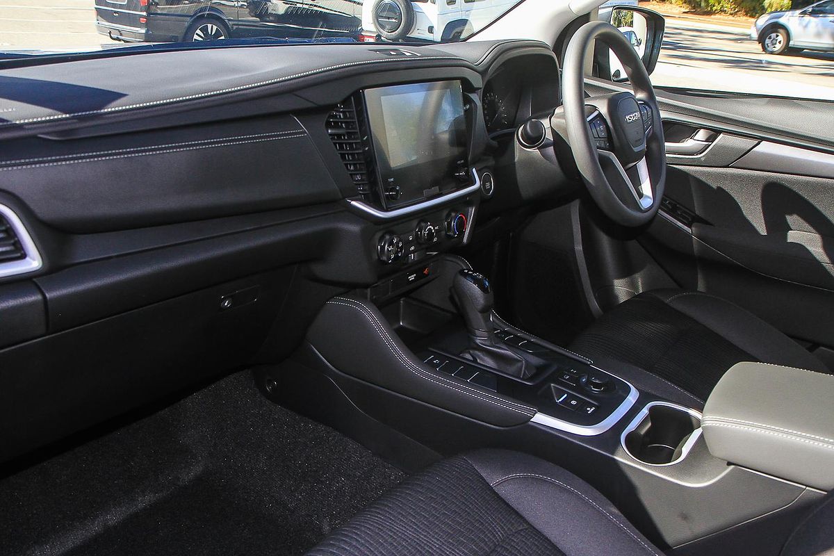 2025 Isuzu MU-X LS-M