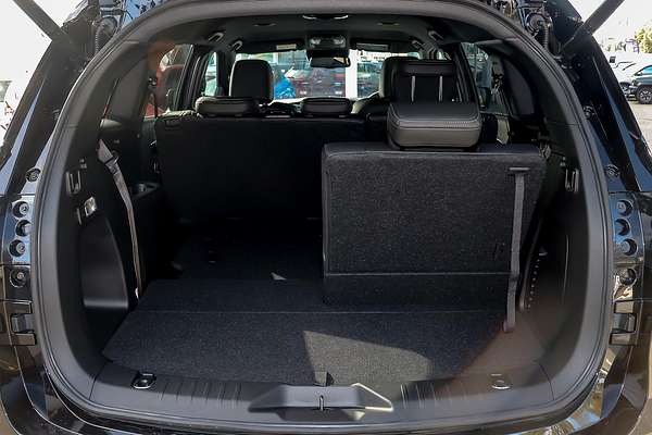 2025 Isuzu MU-X LS-T