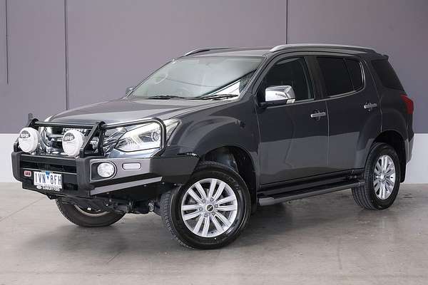 2017 Isuzu MU-X LS-T