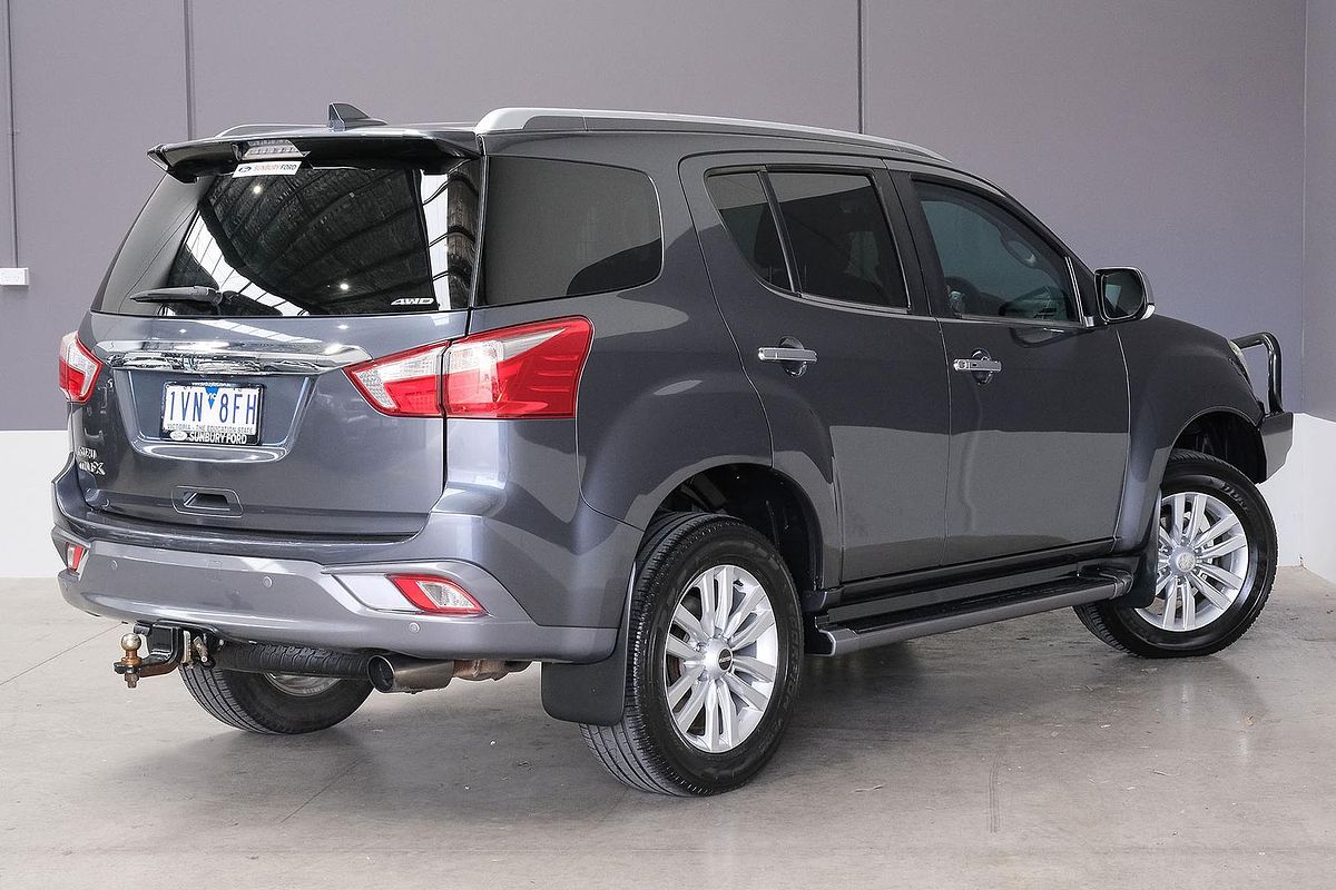 2017 Isuzu MU-X LS-T