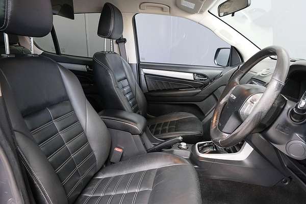 2017 Isuzu MU-X LS-T