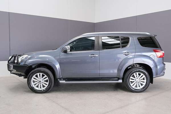 2017 Isuzu MU-X LS-T