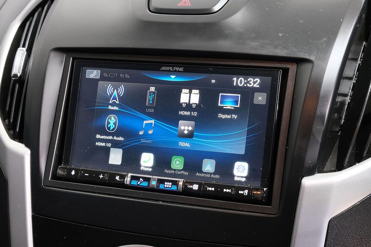 2017 Isuzu MU-X LS-T