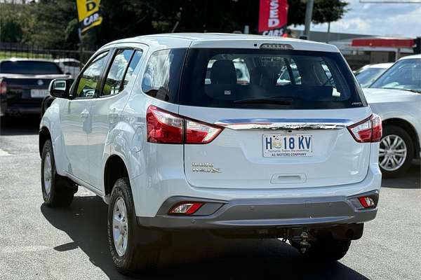 2018 Isuzu MU-X LS-M
