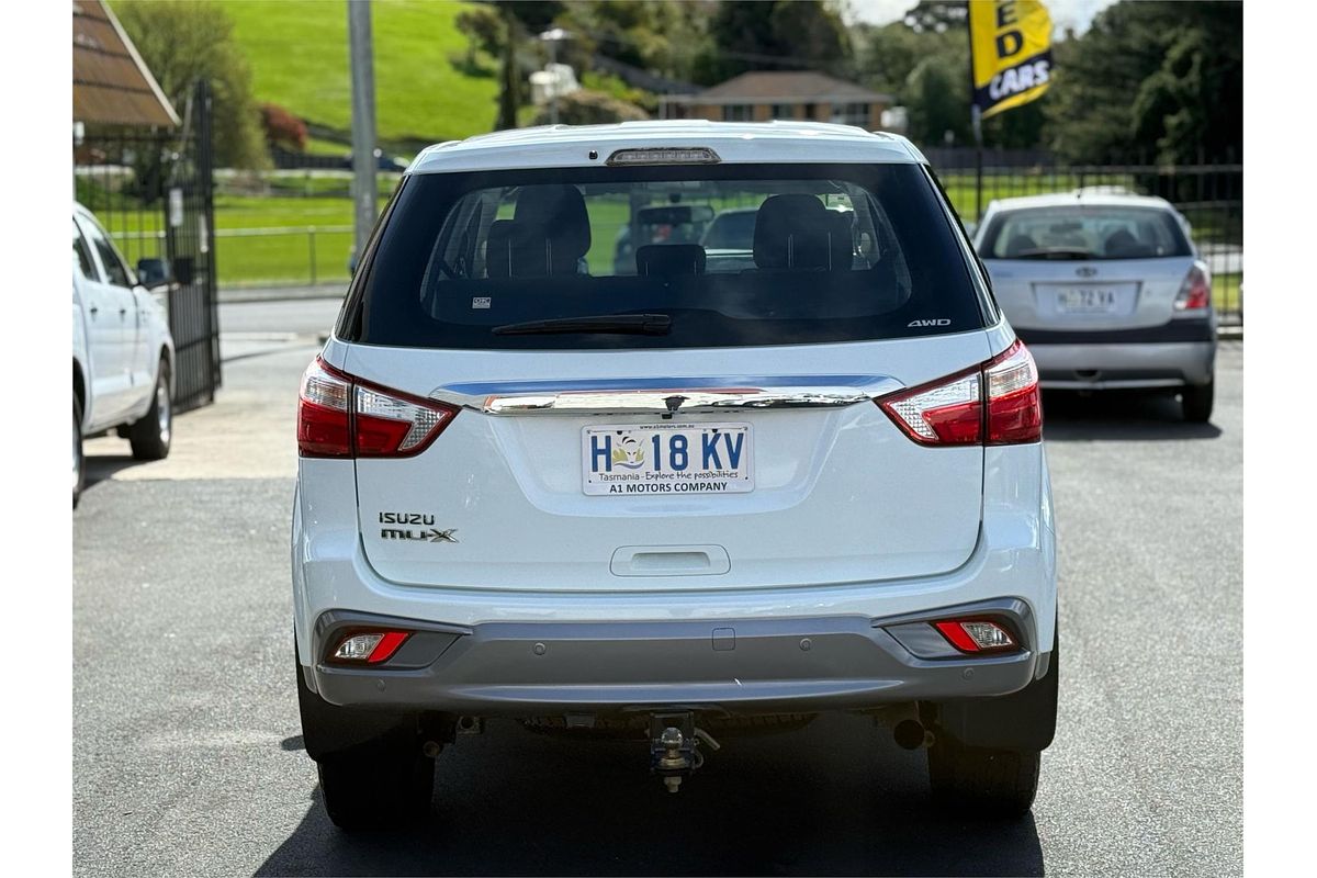 2018 Isuzu MU-X LS-M