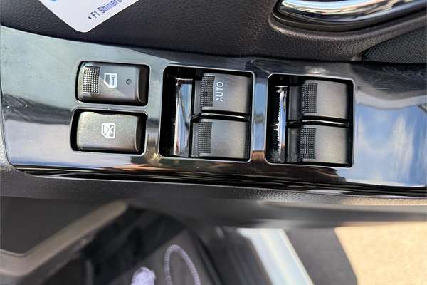 2018 Isuzu MU-X LS-M