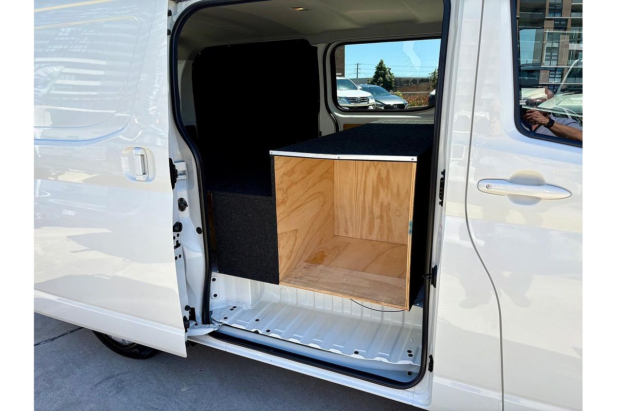 2021 Toyota Hiace GDH300R LWB