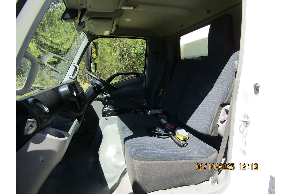 2023 Hino 300 616 3430 WIDE XZU710R MY20 REAR WHEEL DRIVE