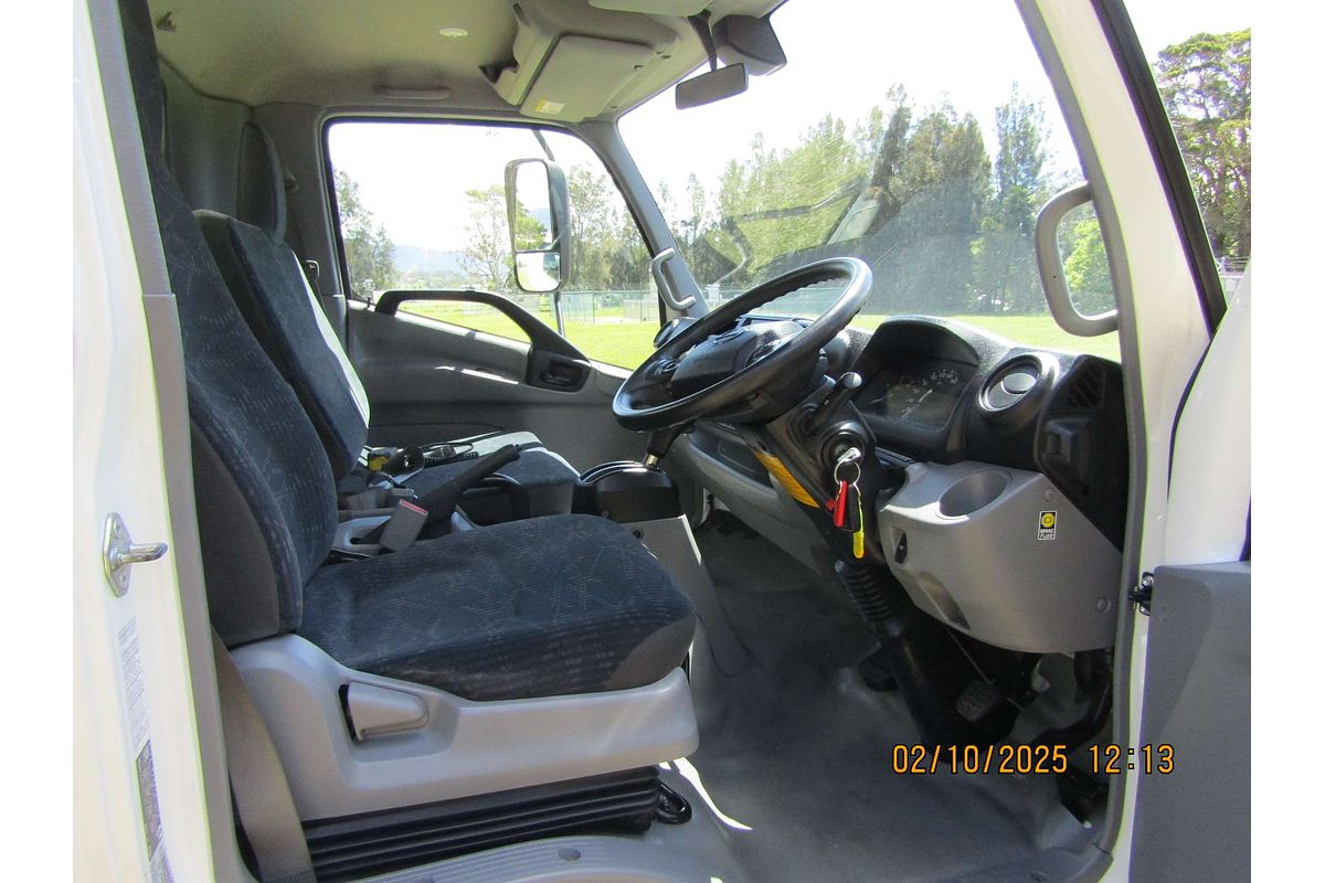 2023 Hino 300 616 3430 WIDE XZU710R MY20 REAR WHEEL DRIVE