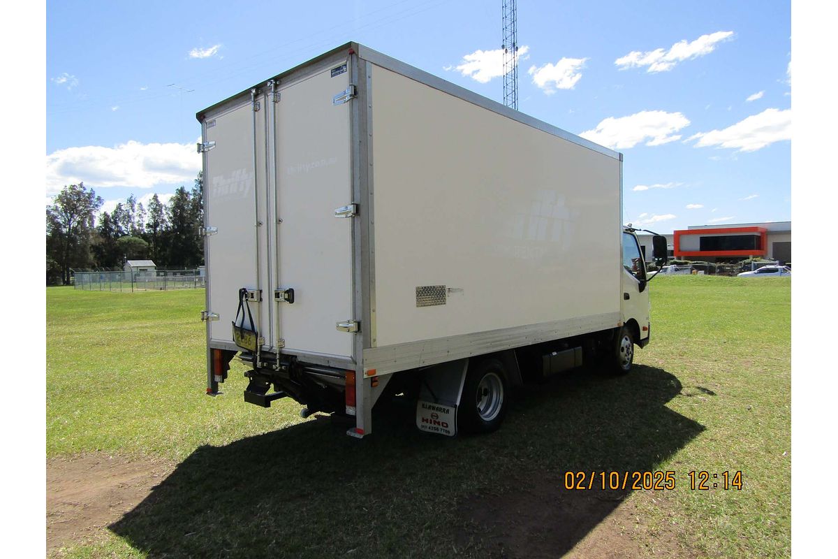 2023 Hino 300 616 3430 WIDE XZU710R MY20 REAR WHEEL DRIVE