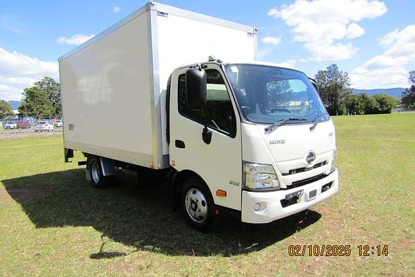 2023 Hino 300 616 3430 WIDE XZU710R MY20 REAR WHEEL DRIVE