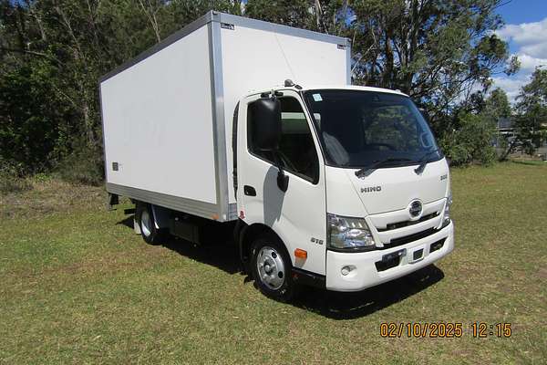 2023 Hino 300 616 3430 WIDE XZU710R MY20 REAR WHEEL DRIVE