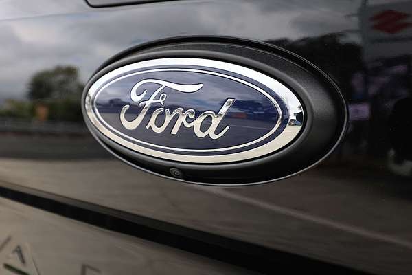 2025 Ford Ranger Platinum 4X4 3.0L