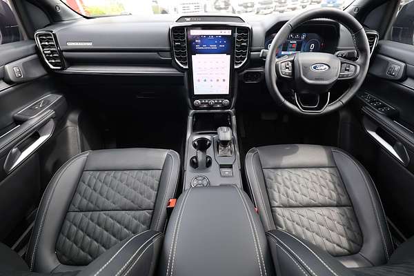 2025 Ford Ranger Platinum 4X4 3.0L