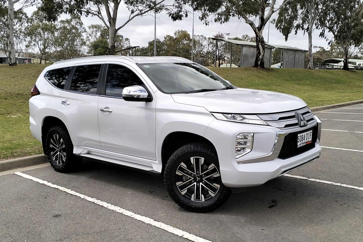 2020 Mitsubishi Pajero Sport GLS QF
